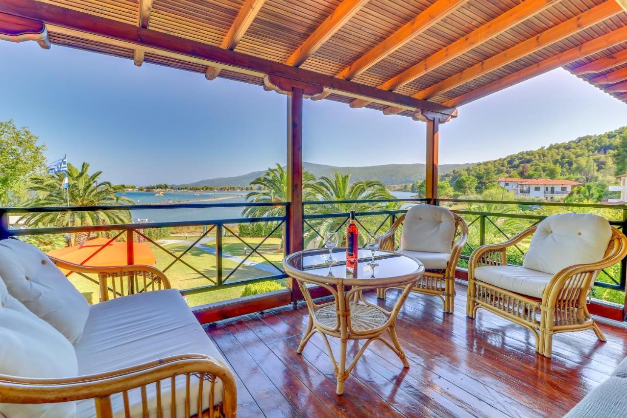 Villa Laguna Βουρβουρού Εξωτερικό φωτογραφία