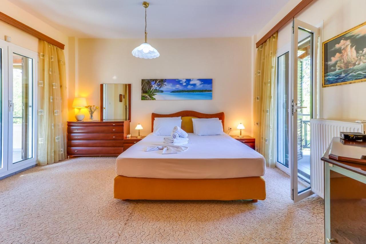 Villa Laguna Βουρβουρού Εξωτερικό φωτογραφία