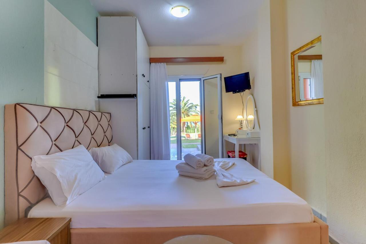 Villa Laguna Βουρβουρού Εξωτερικό φωτογραφία
