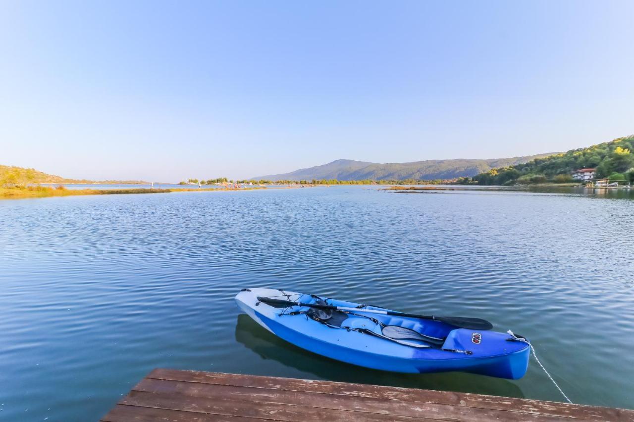 Villa Laguna Βουρβουρού Εξωτερικό φωτογραφία